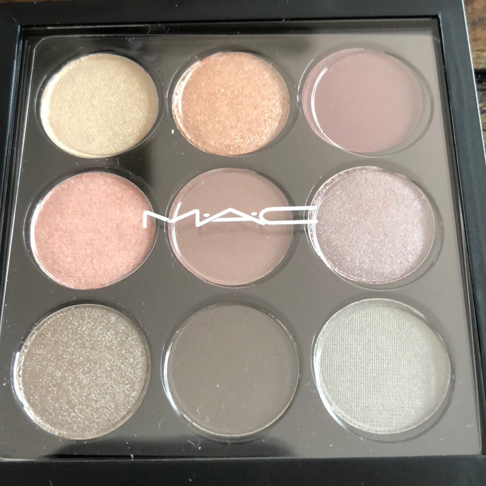Mac eyeshadow nine solar glow
